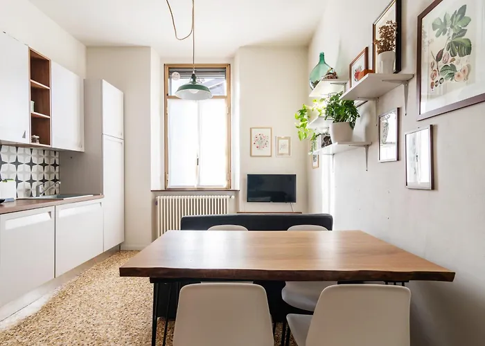 Stile E Comodità Bilocale